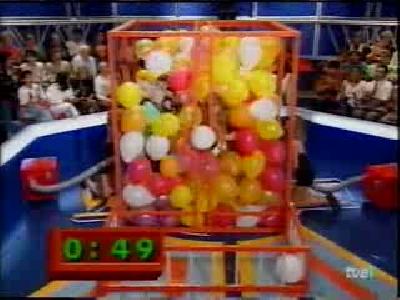 Balon patlatma yarışması