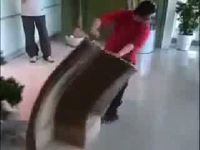 Japon’a sandalye yap demişler…
